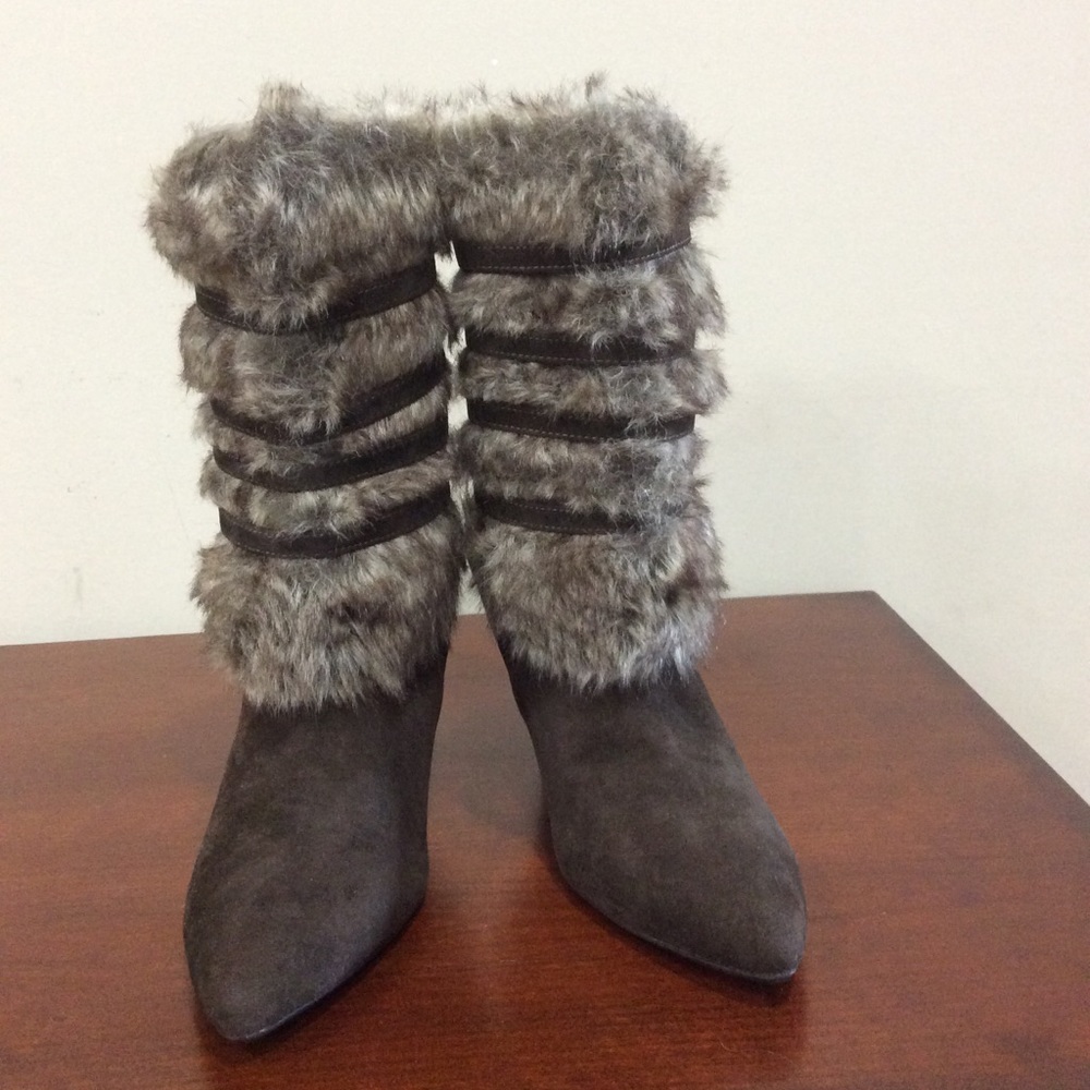 👢Furry Zip Up Boots👢